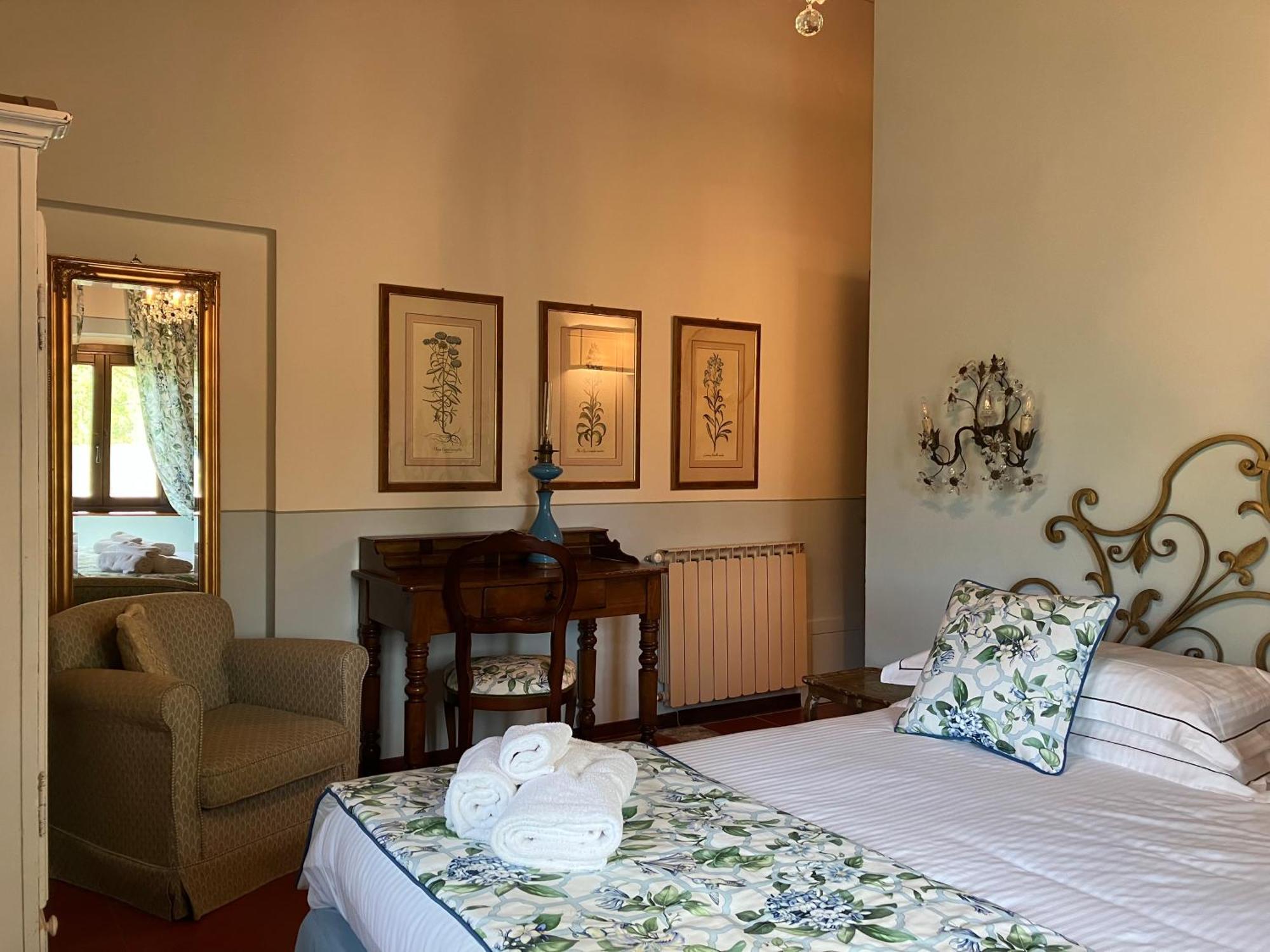 Borgo San Benedetto Guest House Монтайоне Екстериор снимка